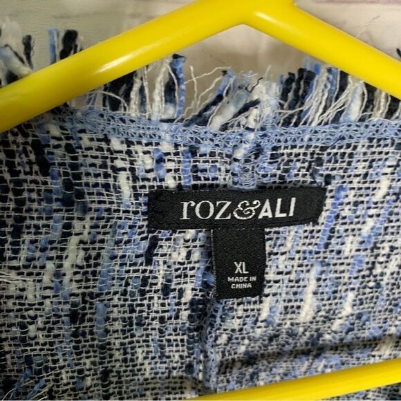 Roz & Ali blue XL sweater - Picture 4 of 5